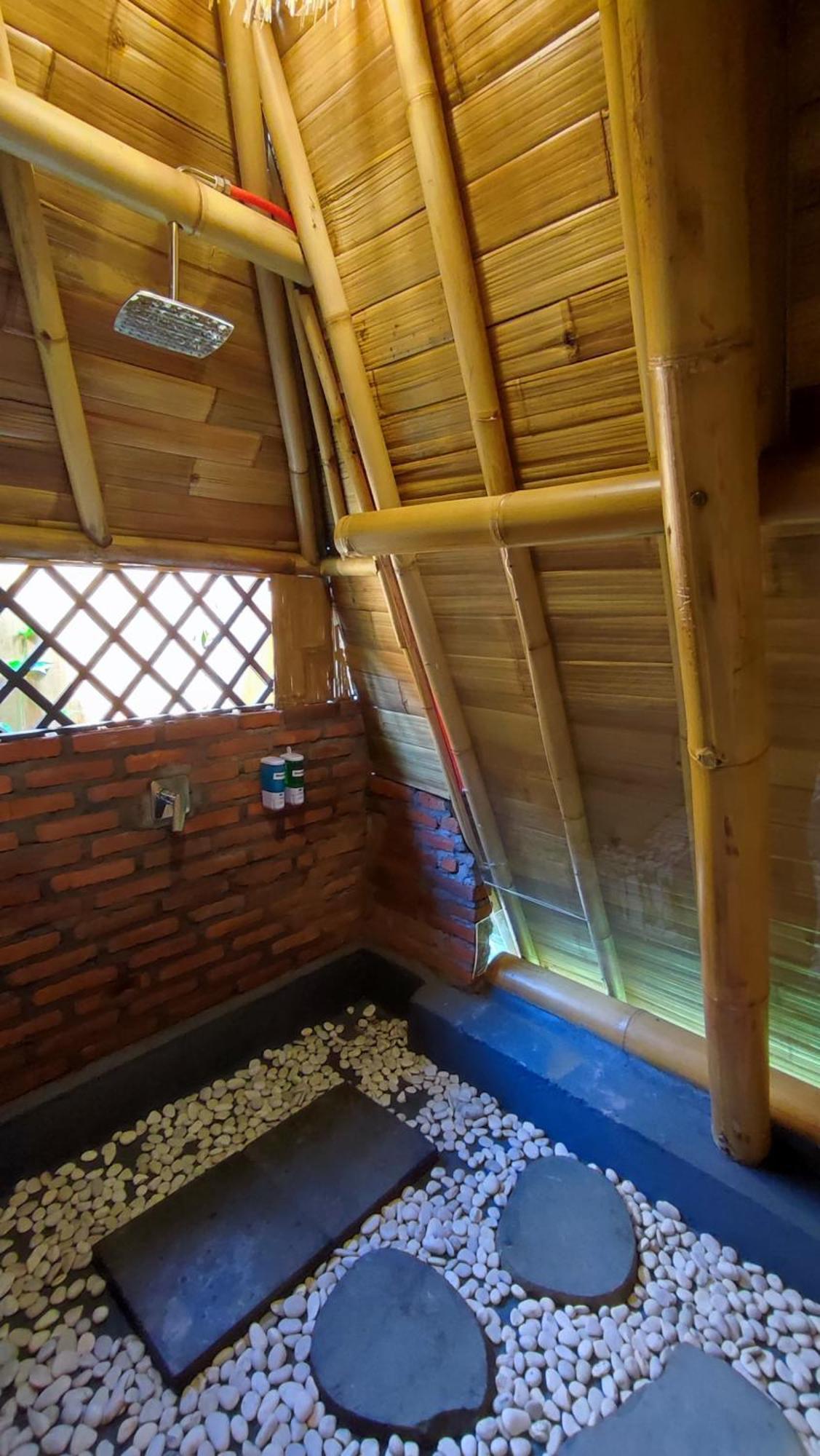 Sekumpul Bali Hidden Space سينغاراجا المظهر الخارجي الصورة